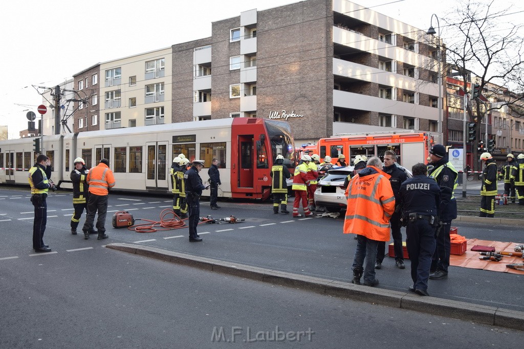 VU PKW Strab Koeln Mitte Pipinenstr Hohestr P040.JPG - Miklos Laubert